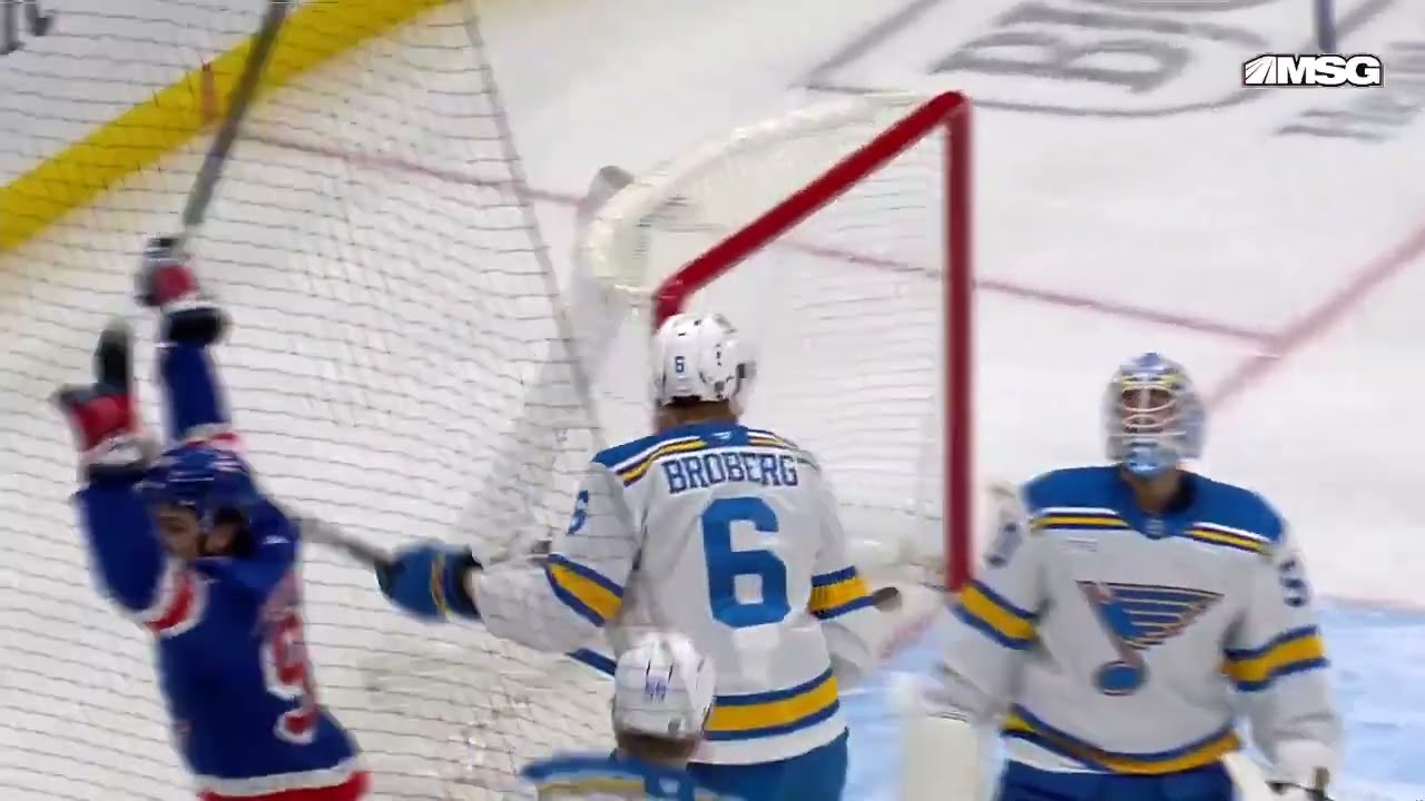GABE PERREAULT HAS HIS FIRST NHL GOAL 🗽