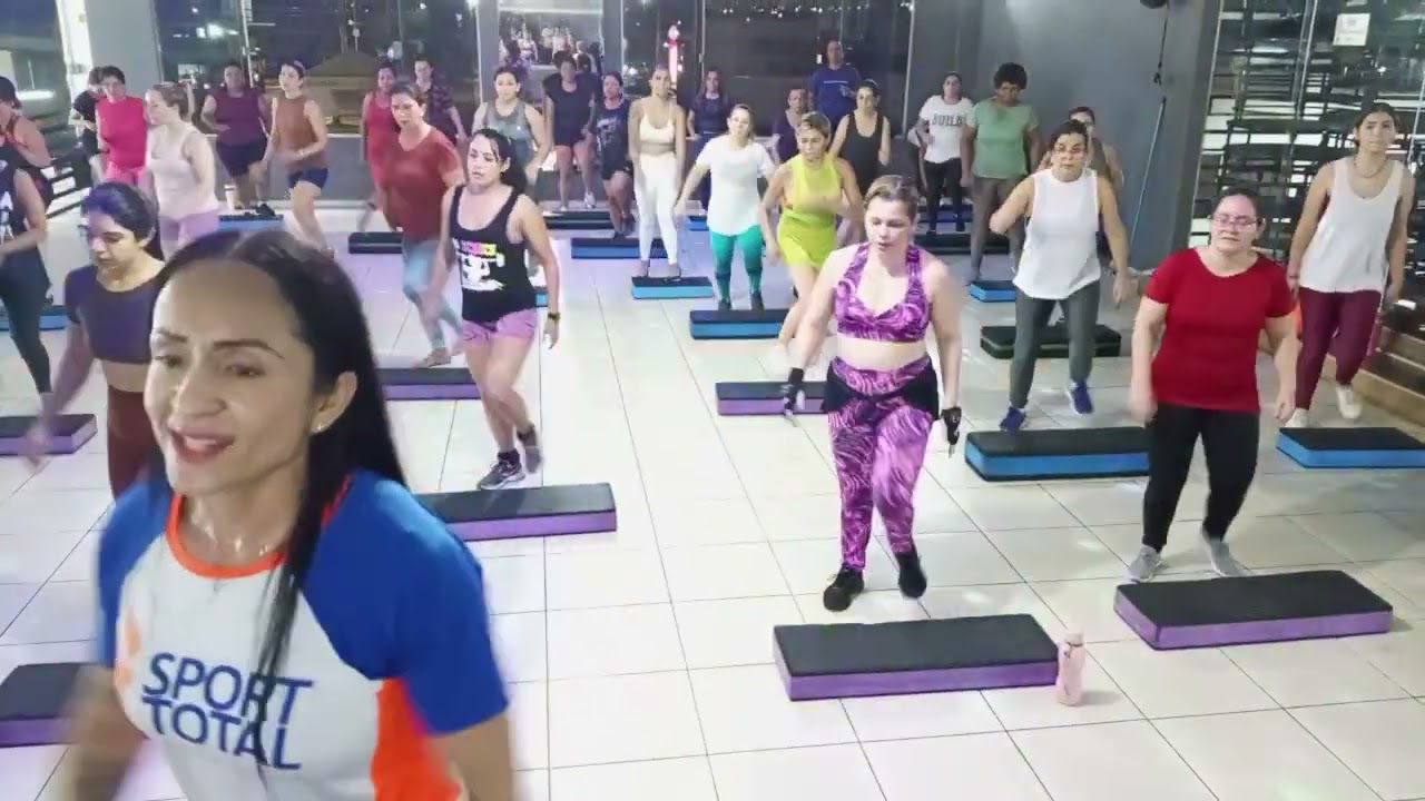 Aula de step dance 