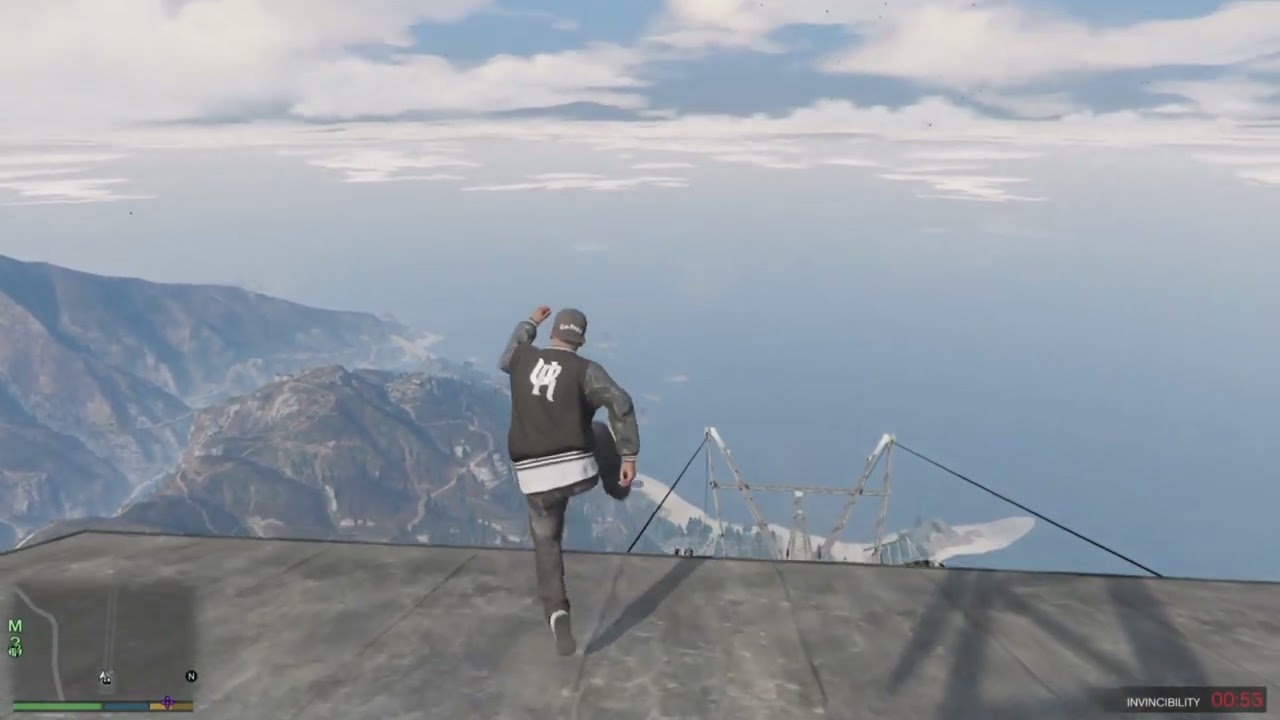 4 Ways to Fall Off Mount Chiliad (GTAV Montage)