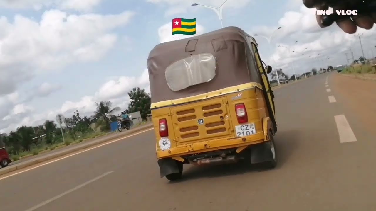 Le touktouk devient l'élément essentiel sur la route du contournement Lomé  zanguera vers Noepe togo