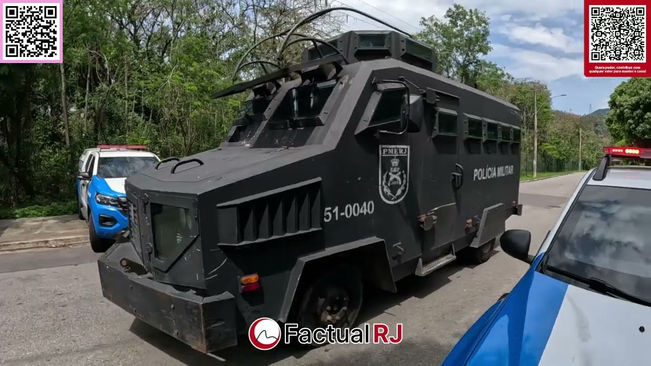Policias do 18 BPM apreenden 12 fuzis na Colonia