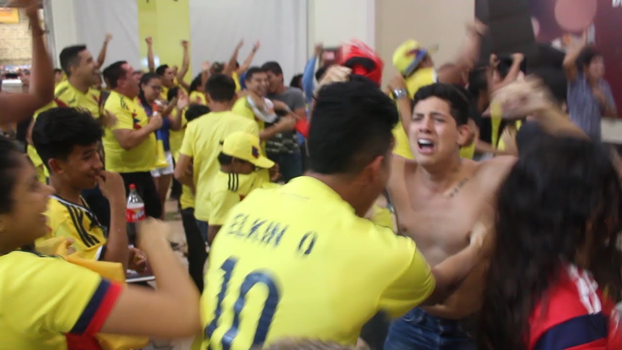 Asi vivio COLOMBIA el GOL de YERRY MINA