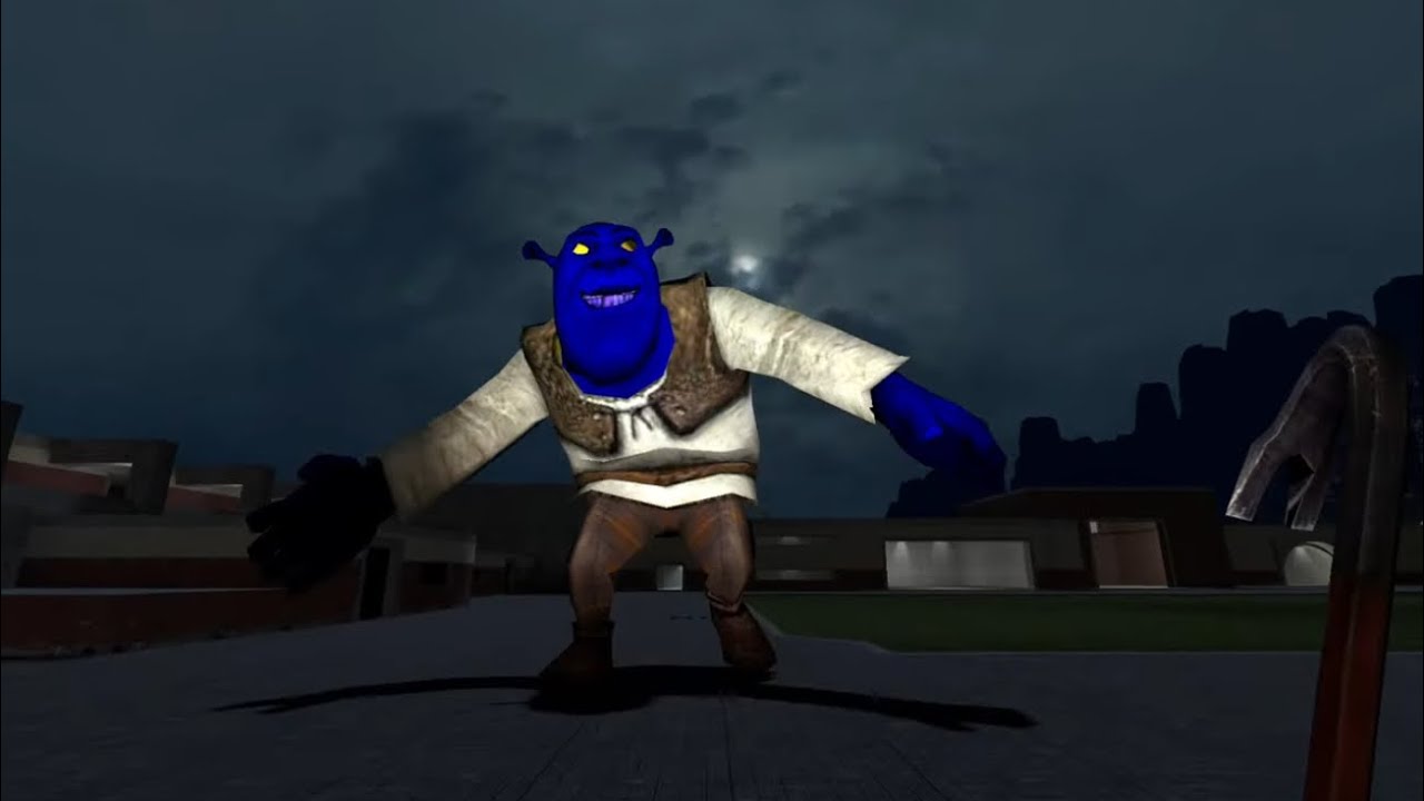 GIANT SHREK CITADEL CHASES ME IN THE BASE!!