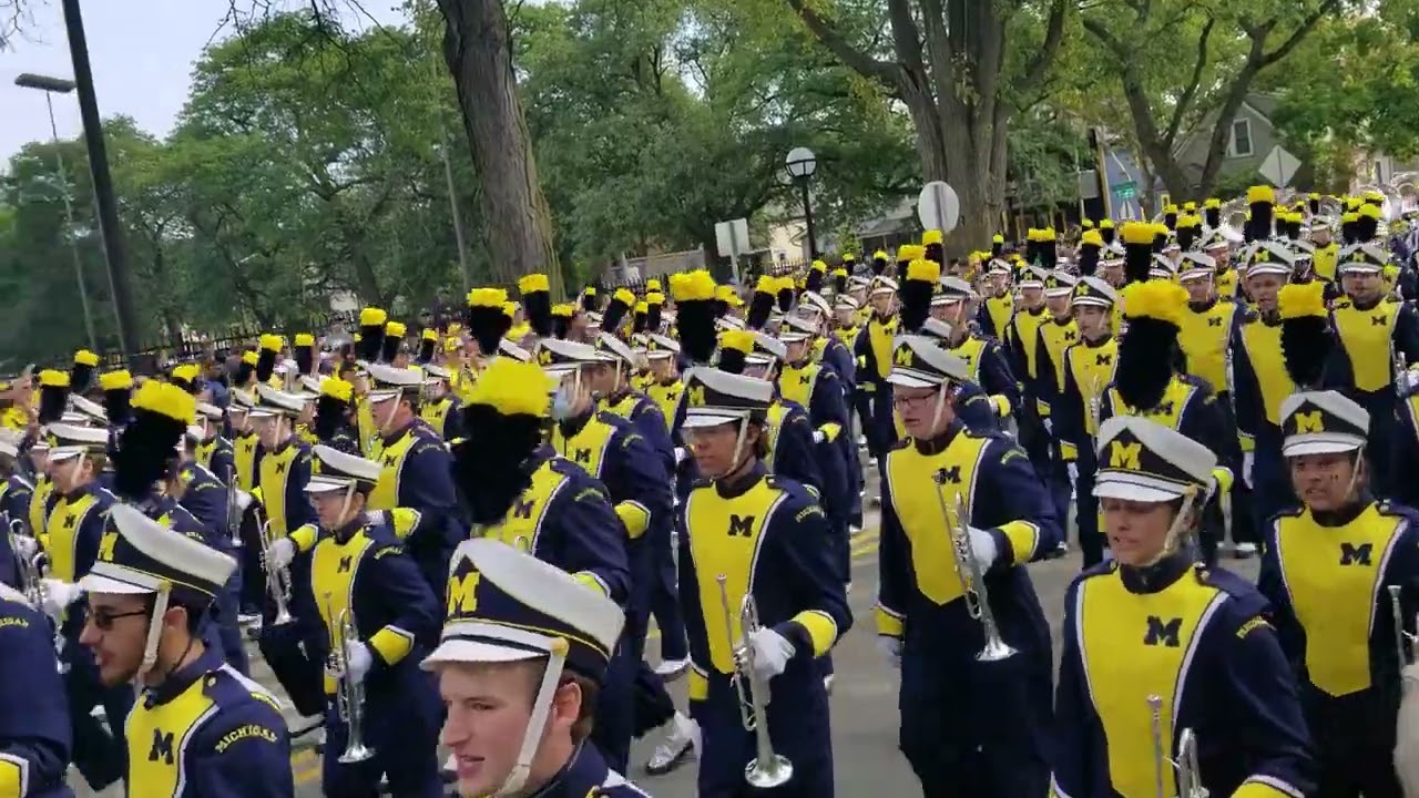 Michigan Marching Band 2022 UConn Game Parade to Stadium