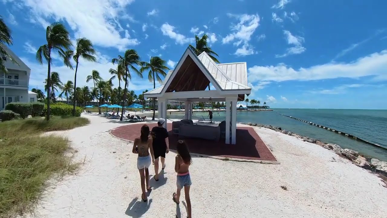 Tranquility Bay Waterfront Resort | Tour of 2 Bedroom Cottage & Resort Grounds | August 2024