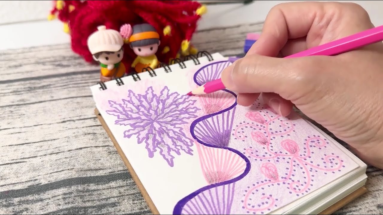 Auntie Doodle - Abstract Floral Line Art 