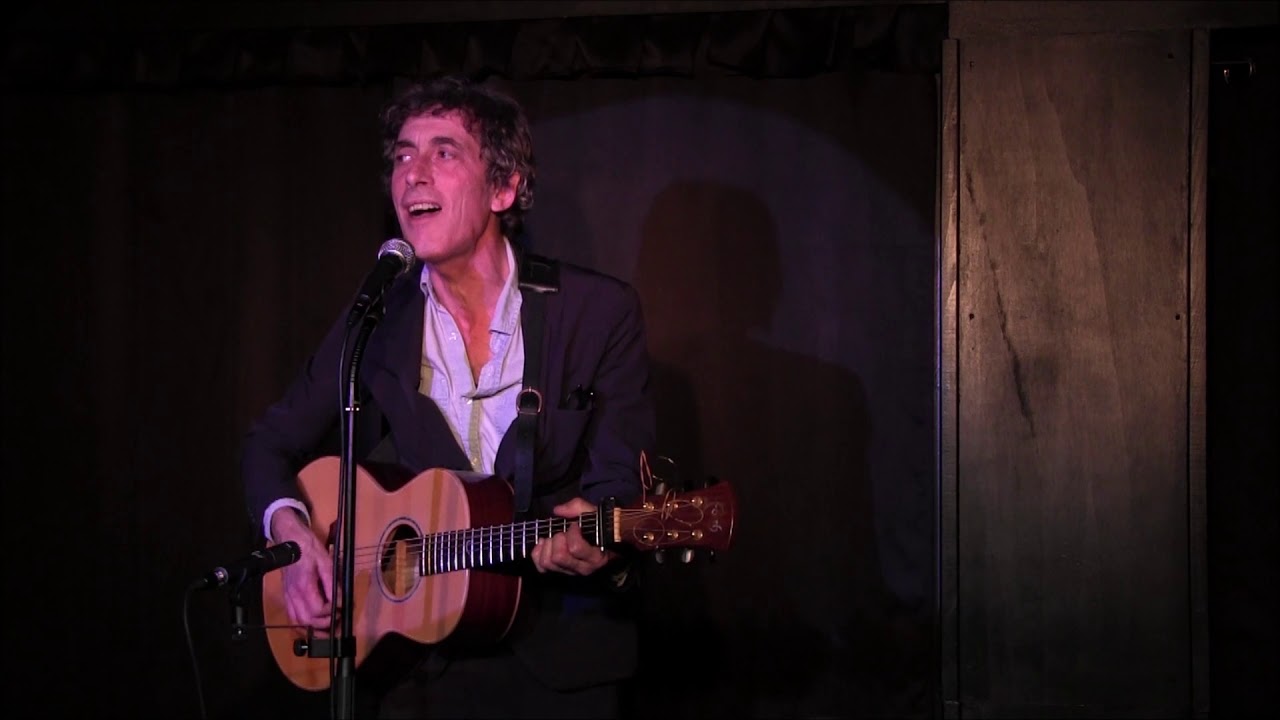 Jean Dubois chante 