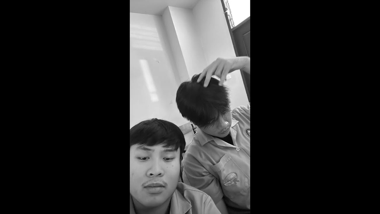Chrismas(คิดมาก) - Komen Ft.Bigboss [Prod. muzcean]