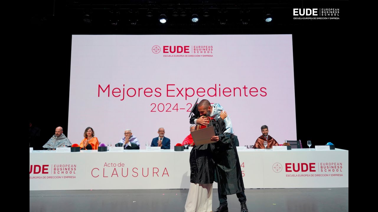 Alumnos de más de 15 países se gradúan en EUDE este julio