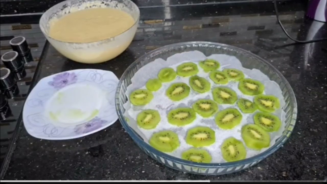 Рецепт киви-кейка: гостям обязательно понравится этот вкус, простой рецепт с понятными инструкциями.