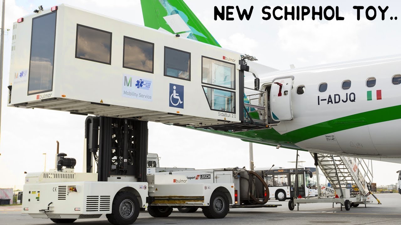 New At Schiphol - Bulmor SideBull 2.0 Ambulift for PRM Boarding
