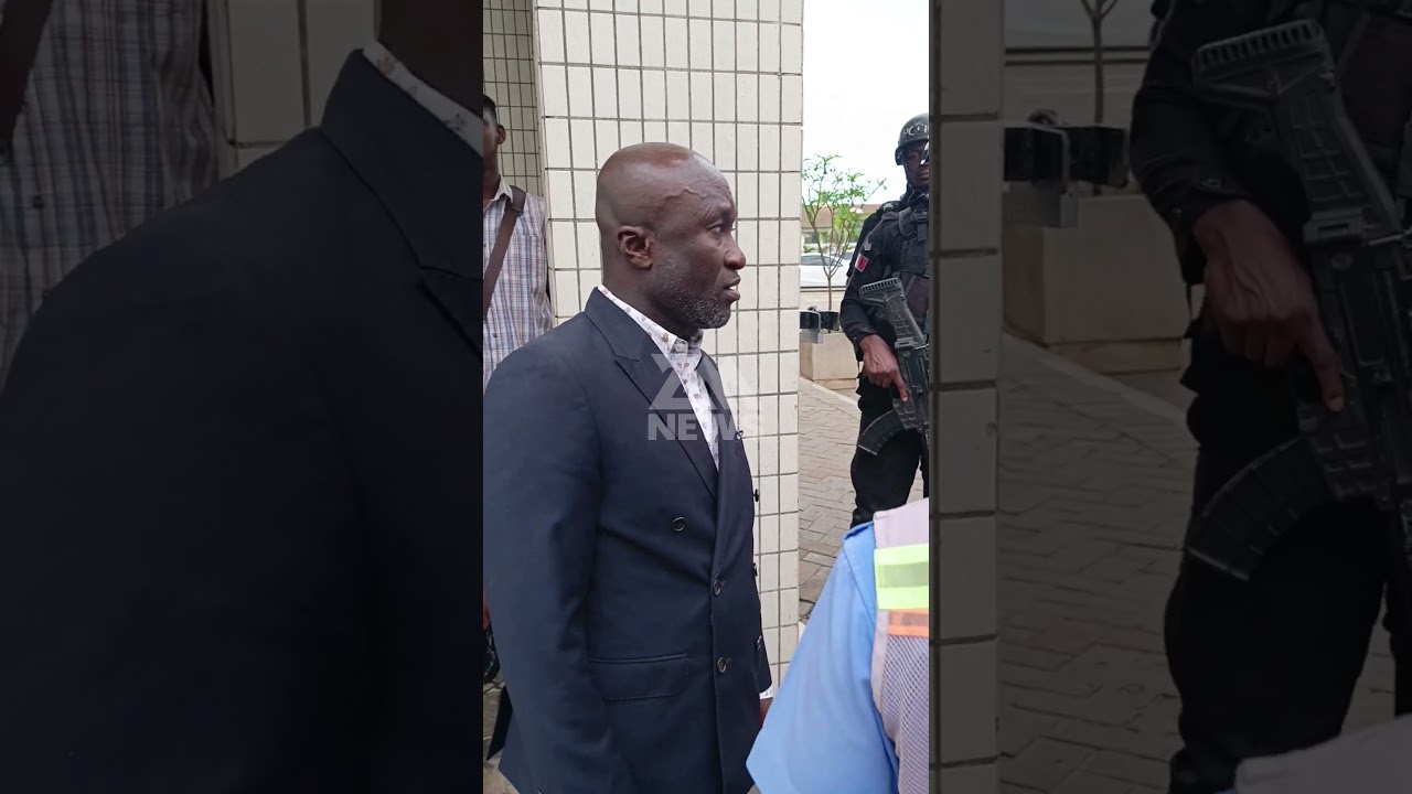 Koka arrives at Accra High Court, says he is here to support Chairman Wontumi.#NewsAlert #Zmnews
