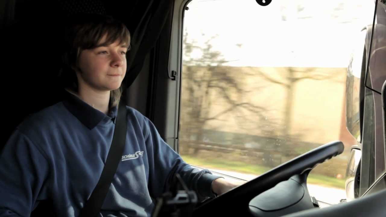 Berufskraftfahrer / Berufskraftfahrerin. Auch eine Ausbildung, die zu dir passen k&ouml;nnte.