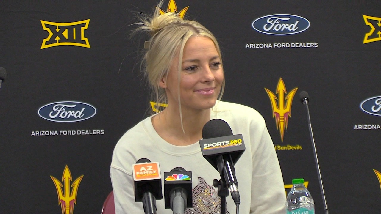 Индивидуальное интервью с Молли Миллер под музыку Sun Devils.