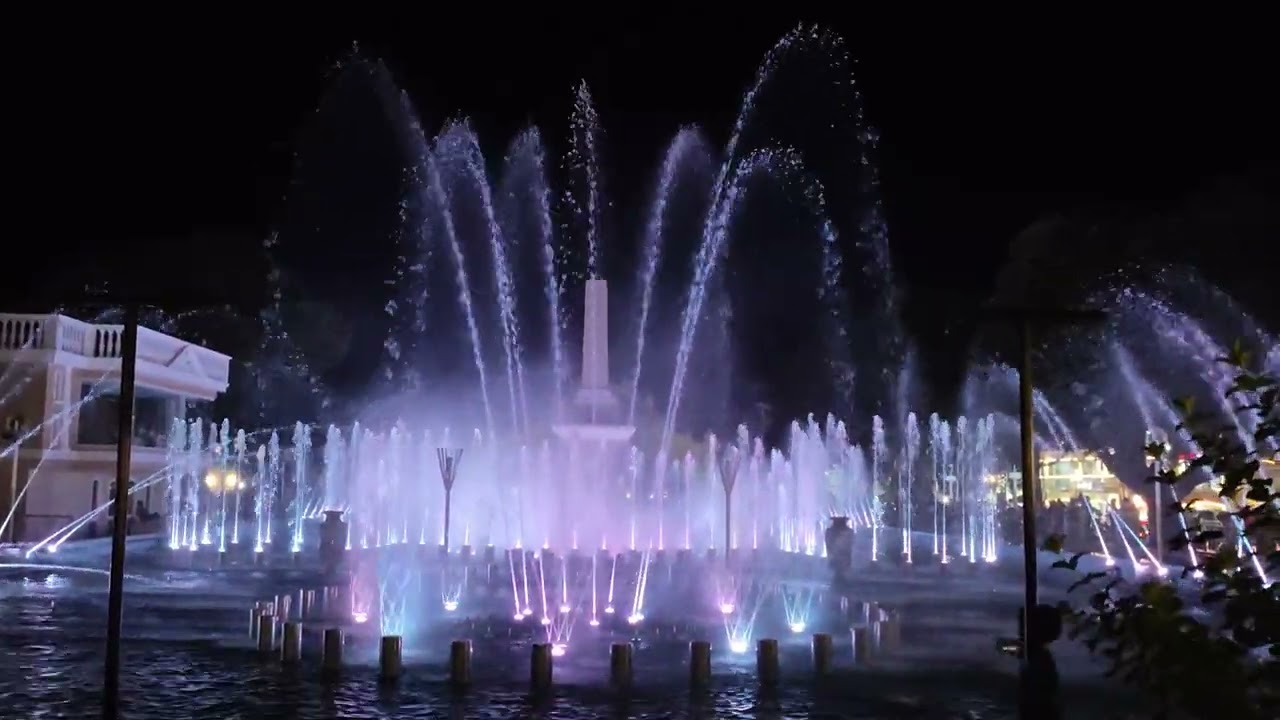 Vigan Center at Night and the Music Fountain Show (Replaced Soundtrack)