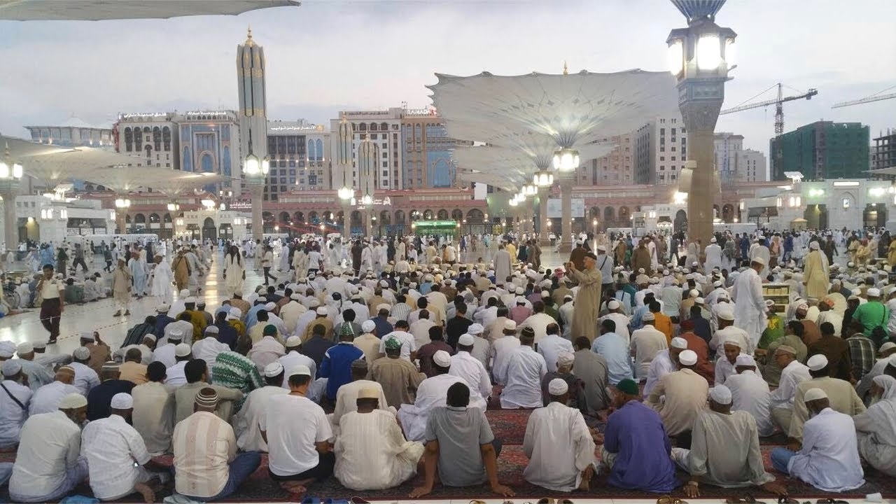 Medinah  - Maghreb Azan at Masjid Al Nabawi ||اذان صلوة المغرب فی المسجد النبوی ﷺ
