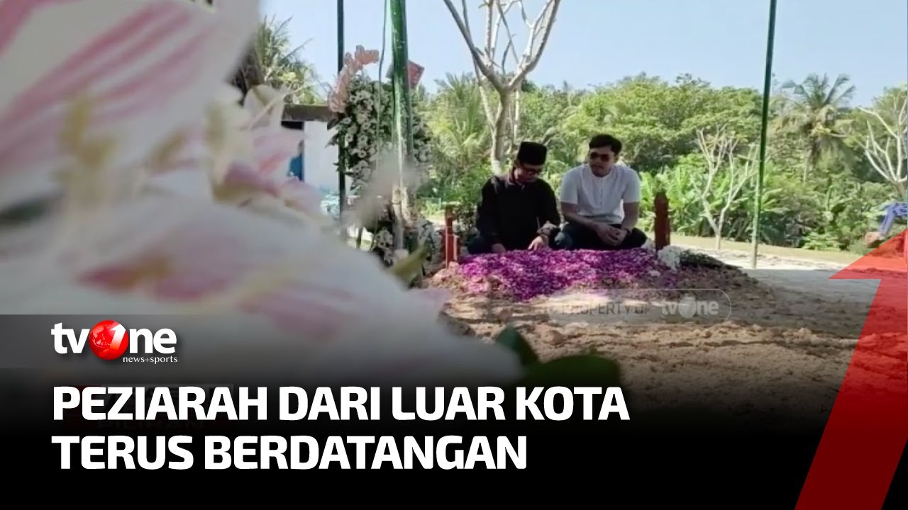 Makam Buya Syafii Terus Didatangi Peziarah dari Luar Kota | Kabar Petang Pilihan tvOne
