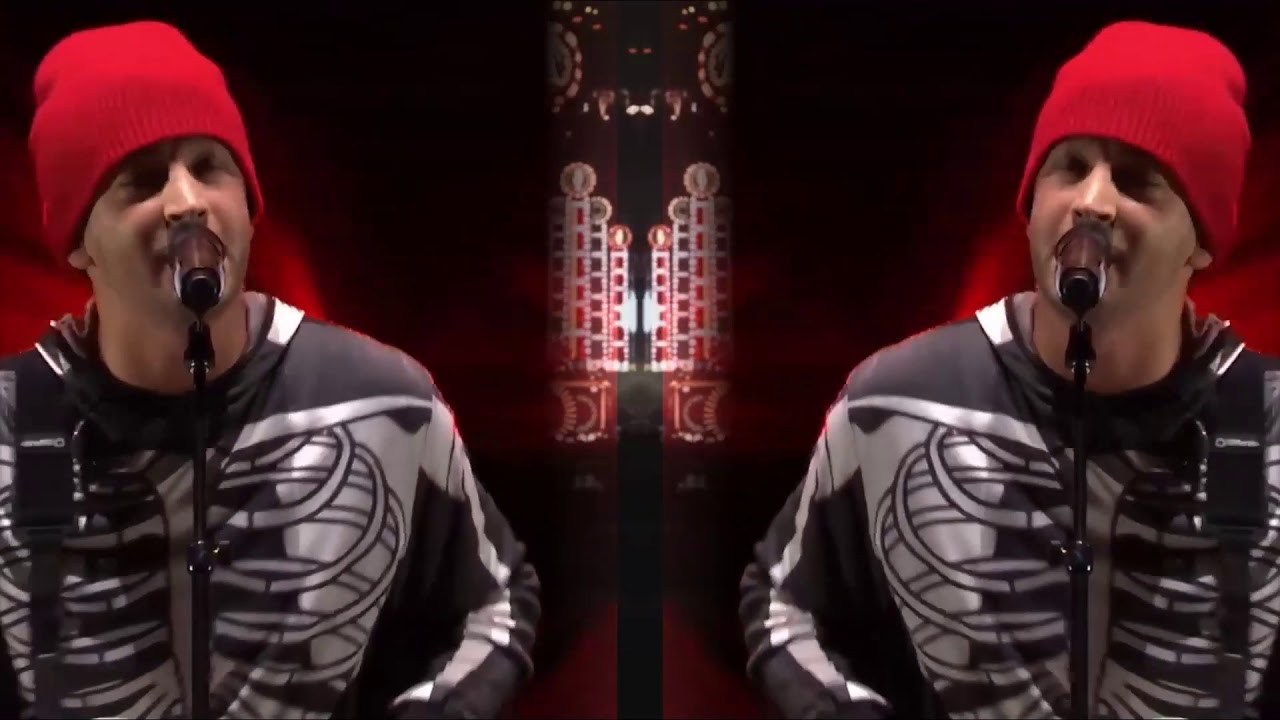MASHUP - Twenty One Pilots vs Panic! At The Disco - The Only Difference.../Stressed Out
