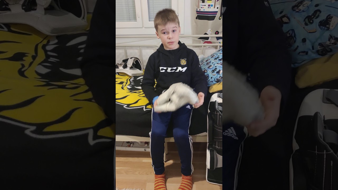 Jääkiekkomaalivahdin varuste-esittely