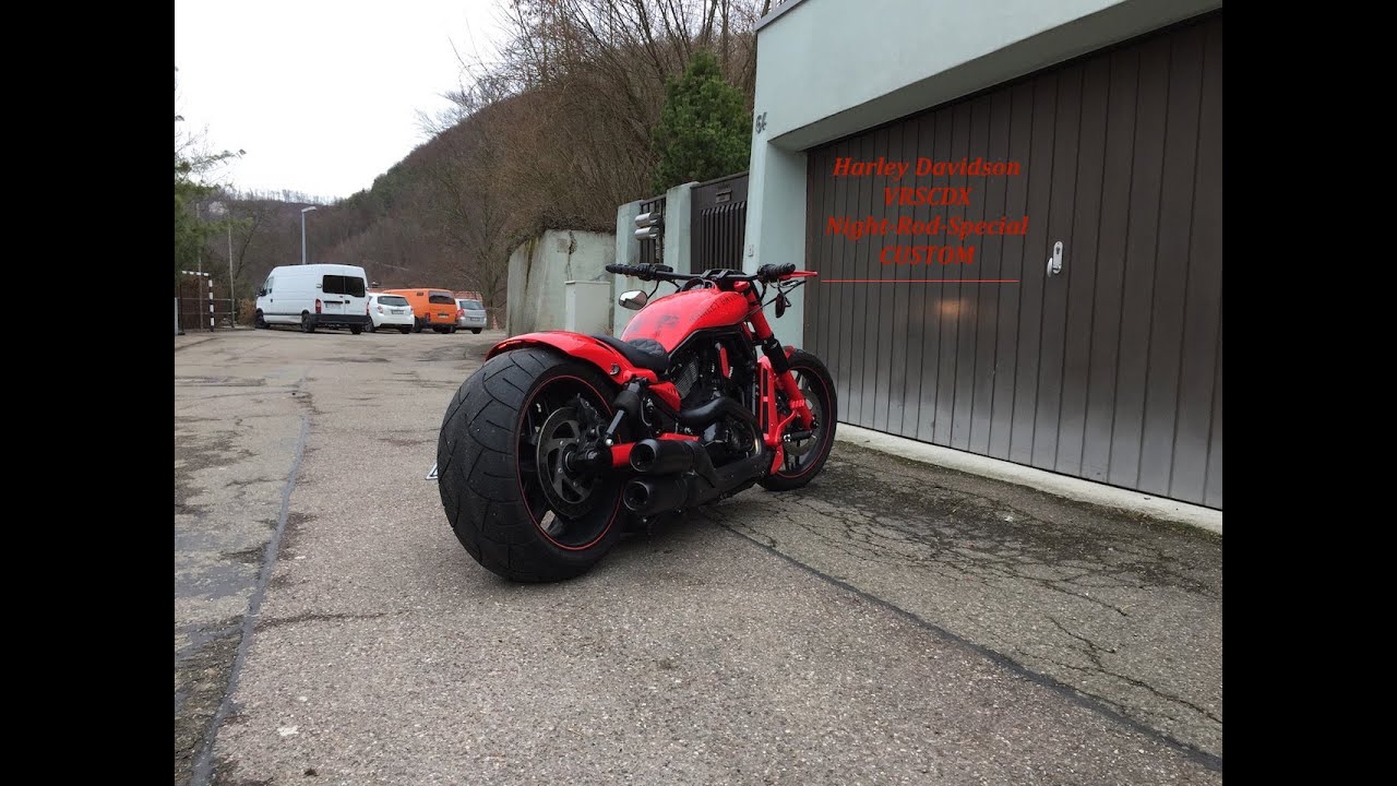 Harley Davidson VRSCDX V-Rod Night Rod Custom AirRide 260er Reifen Porsche Rot