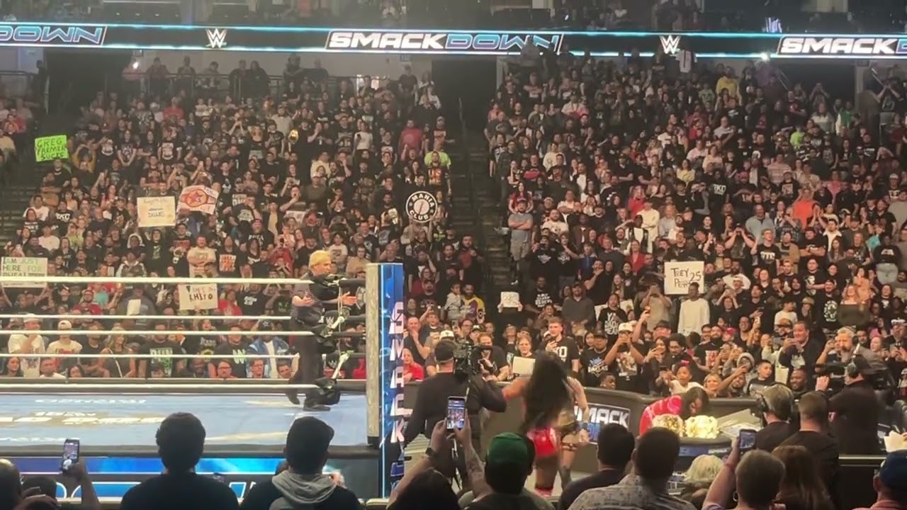 1/2 El final 😱🪜 en parejas de SmackDown #wwe #iyosky #rhearipley #smackdown #wwefan 