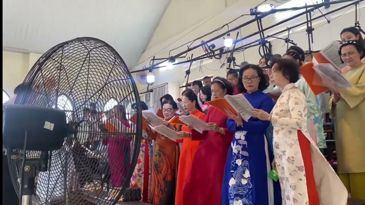 MẸ LÀ MÙA XUÂN (Hùng Lân)