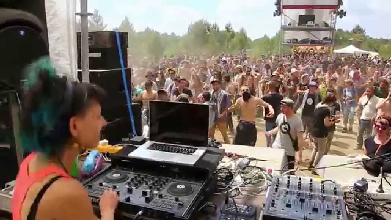 DJina Discorezzi - Hypnoize 2 - Reves Ephemeres et Mystik Ethnik ( captain alex ) part 1