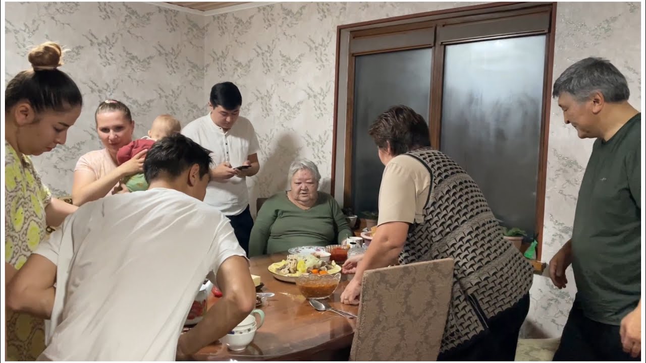 Семейный ужин 🤗 в кругу родных 🙏