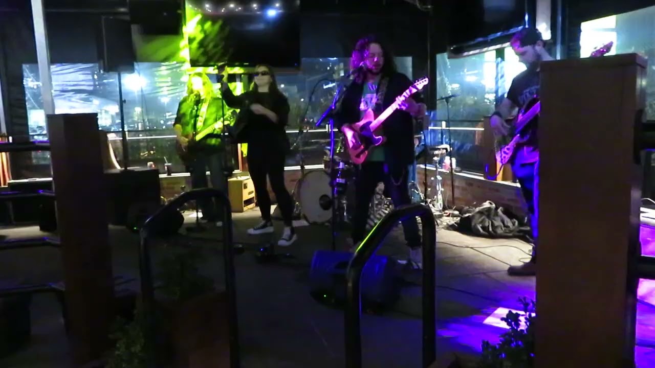 Porch The Band - 1985 (Bowling for Soup cover) Live@Chickie's & Pete's