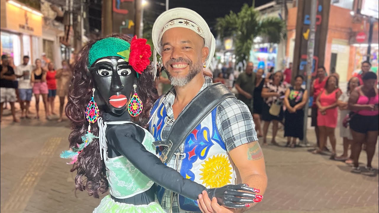 Show da Karolina boneca em Porto de Galinhas #portodegalinhas #forr&oacute;