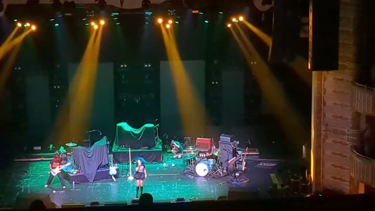 spite - charlotte sands (live at The Met 9/14/23)
