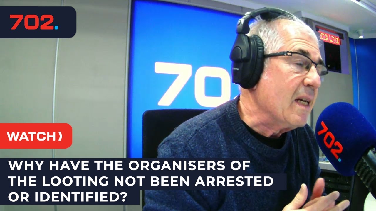 Why have the organisers of the looting not been arrested or identified?