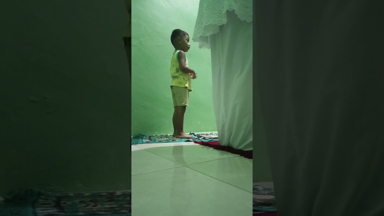 ANAK LANANG IKUT SHALAT BARENG MAMA