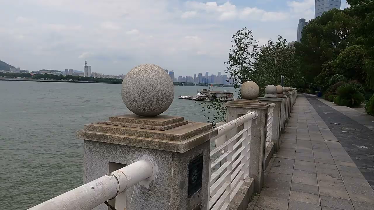 Along the Xiang River: Discovering the Riverside Charms of Changsha 长沙 🇨🇳 ASMR 4K HDR | Subscribe