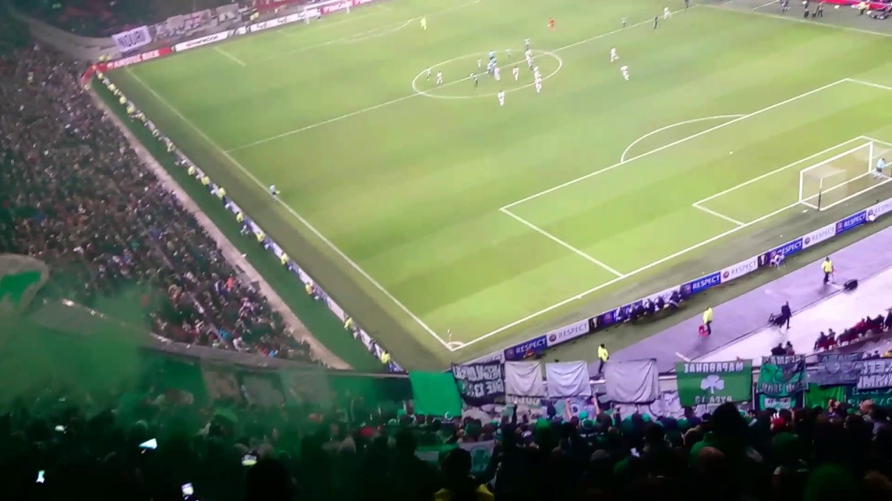 ajax-PANATHINAIKOS=2-0  PRASINE THEE PANATHINAIKE,
La la la la la lalaa kai den eimaste kalaaa