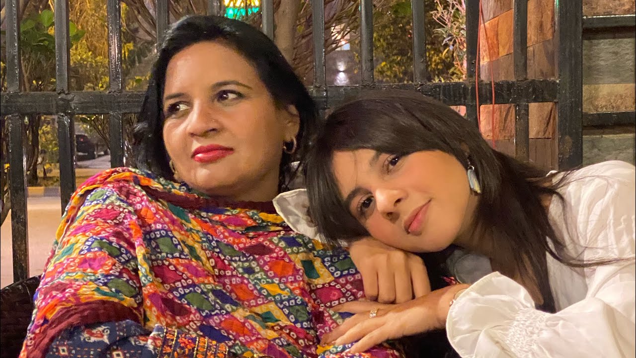 mama ko diya surprise🫣Mothers Day 👩‍👧‍👧mother day pe surprise na lgi wattt #happymothersday #mother
