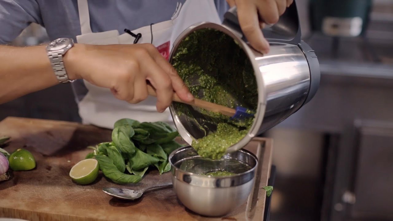Einfach Kochen: So schnell geht grünes Pesto