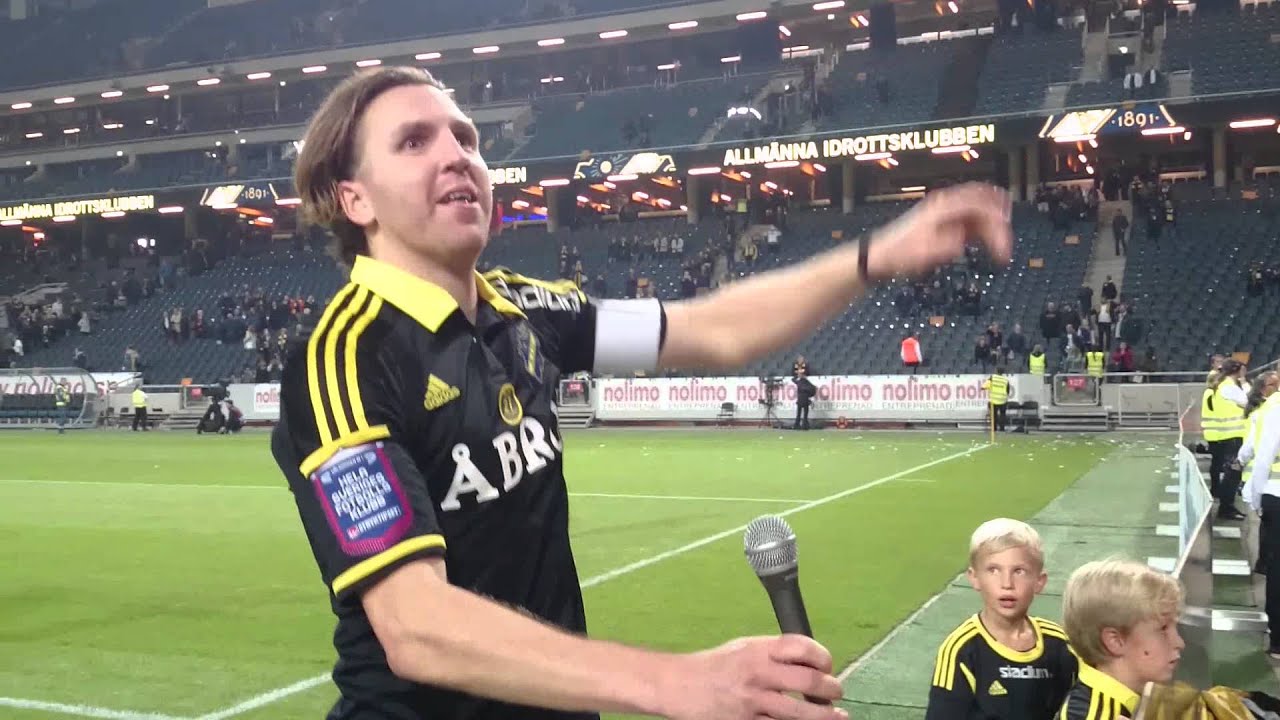 Nisse dar igång AIK-klacken (AIK-Malmö FF 2-1)