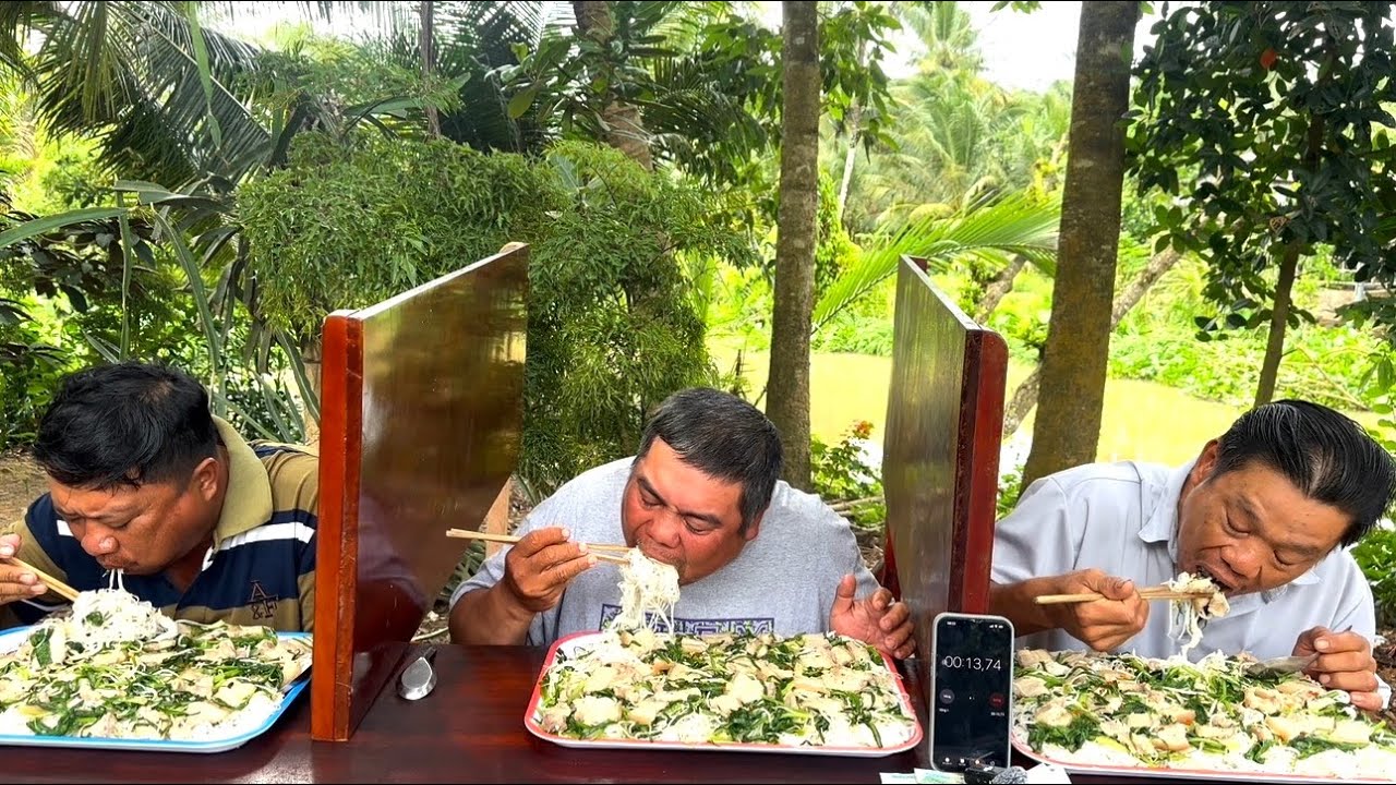 Trận Đấu Tính Bụng Ăn 8 Ký HỦ TIẾU XÀO Thắng Được 4Tr Cái Kết Quá Sức Tưởng Tượng | ATN 