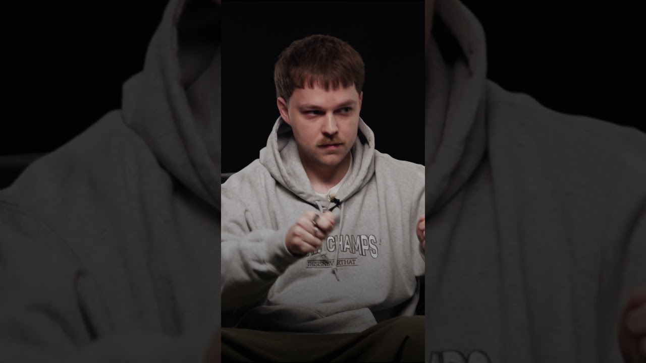 Как появился диджеинг? Смотри в ReadyMade