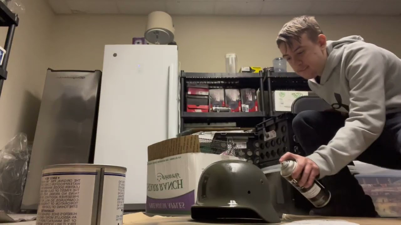 Restoring my original ww2 German helmet for reenacting 
