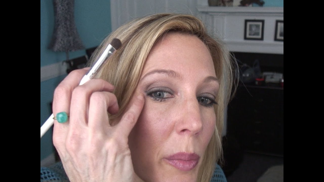 Smokey Eye Tutorial For Women Over 50 With Hooded Crepey Eyelids + OOTD