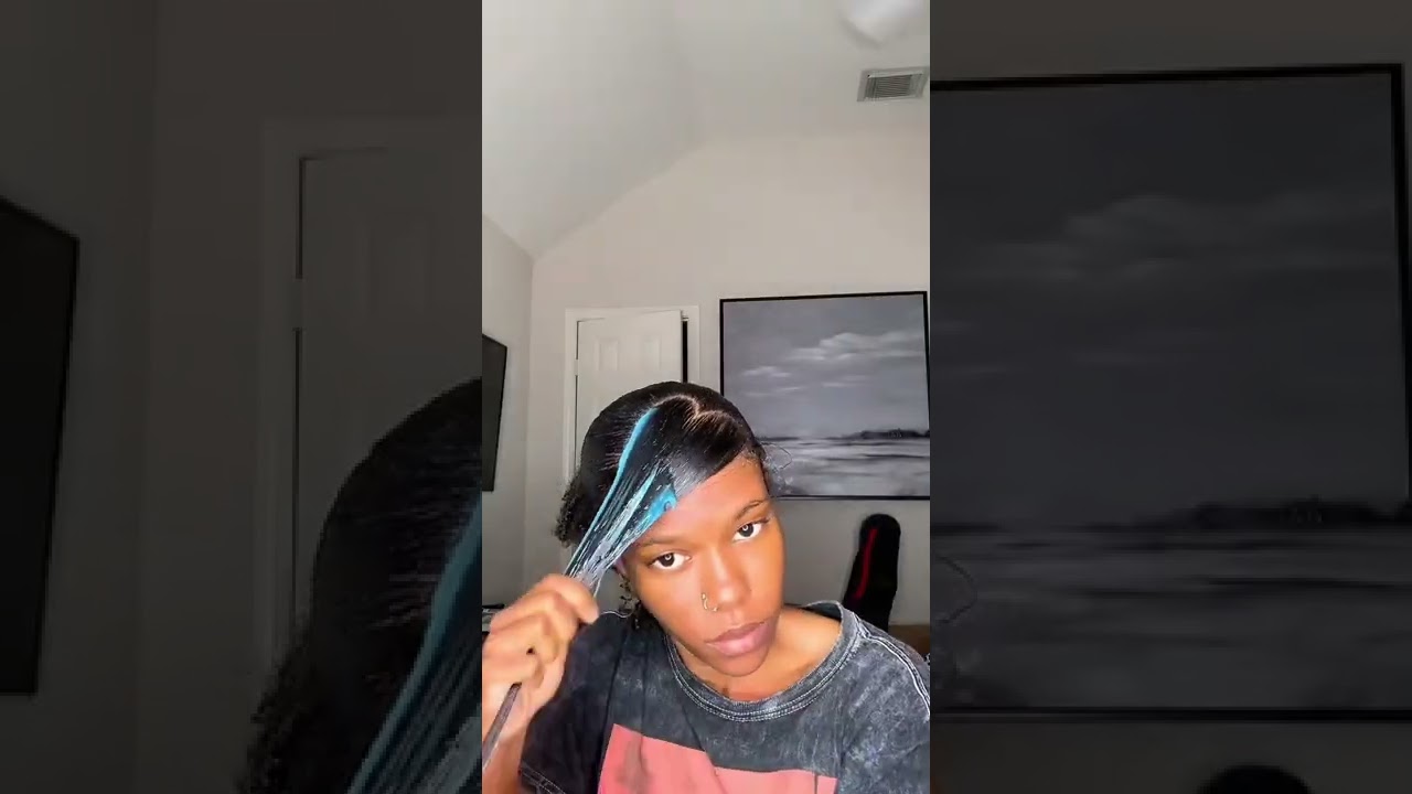 Heart swoop ponytail #naturalhair #curlyhair