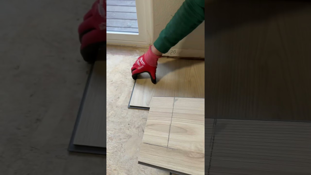 Quick Laminate Flooring Hack🪵 #diy #flooring