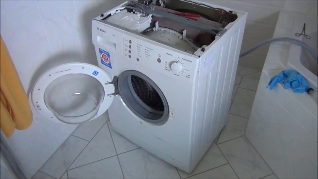 Waschmaschine stinkt beim Wasserziehen nach sch....