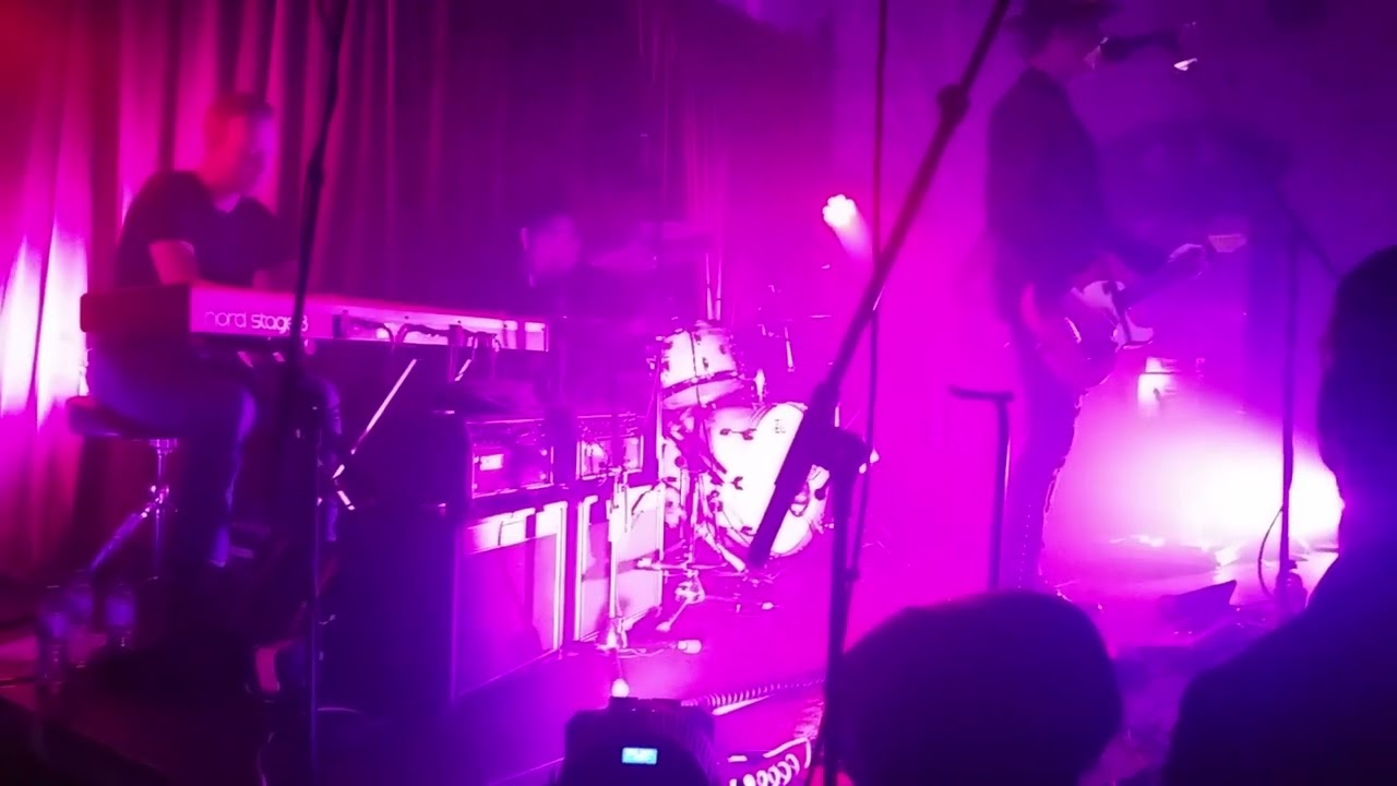Tower of Song by Leonard Cohen (cover) - jon Fratelli at bush hall in london