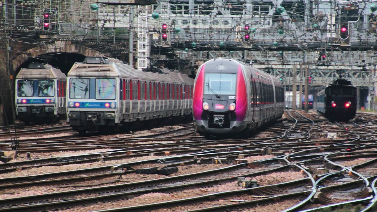 凄い パリの電車ラッシュアワー  + 250 Trains !! Incredible Railway Rush Hour,  St Lazare Paris