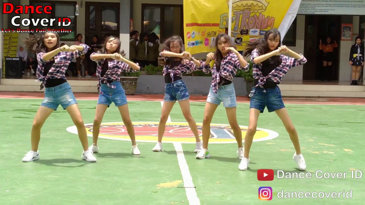 SMP Ananda Dance Cover at Ananda Cup 2020 at SMA Ananda Bekasi 220220