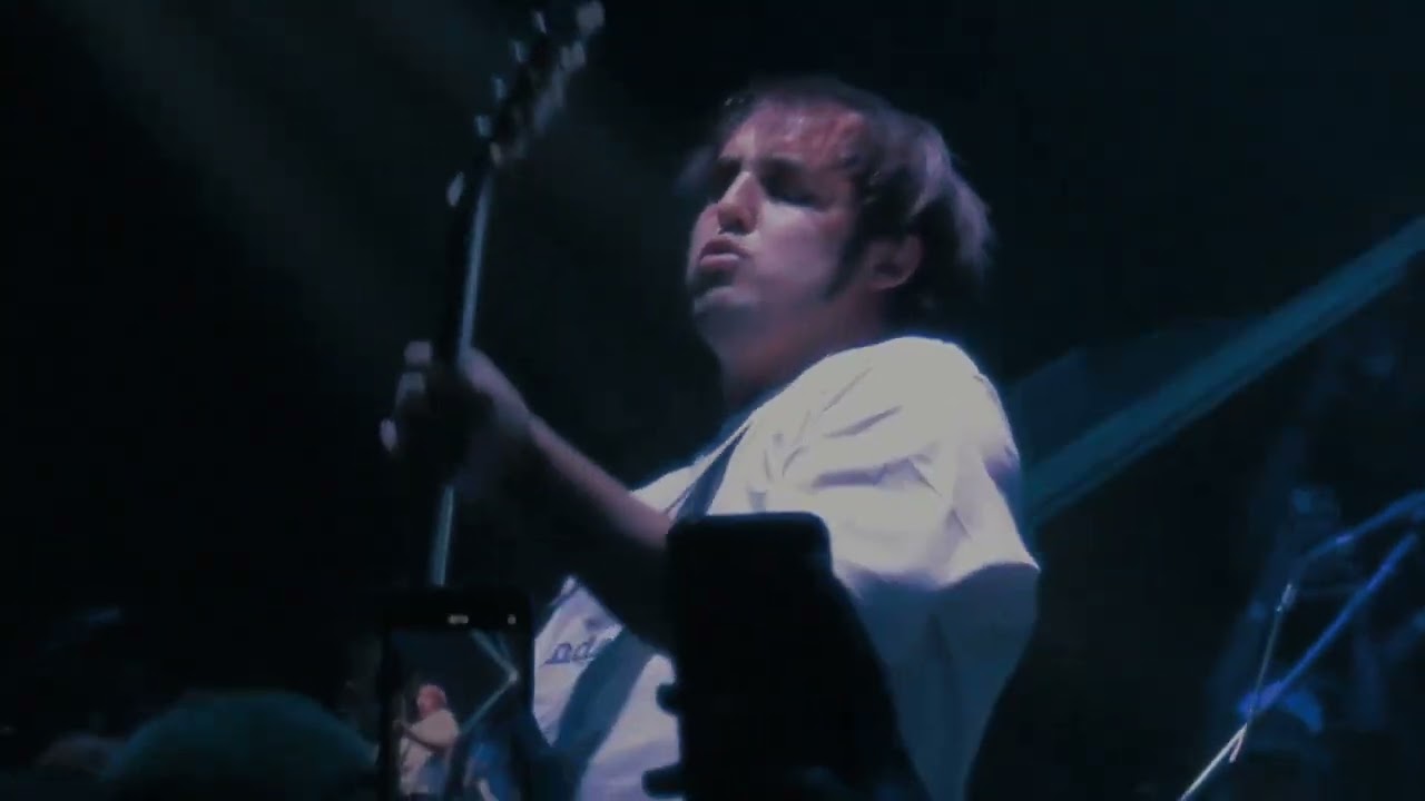 Narrow Head - Sunday - Live Jakarta