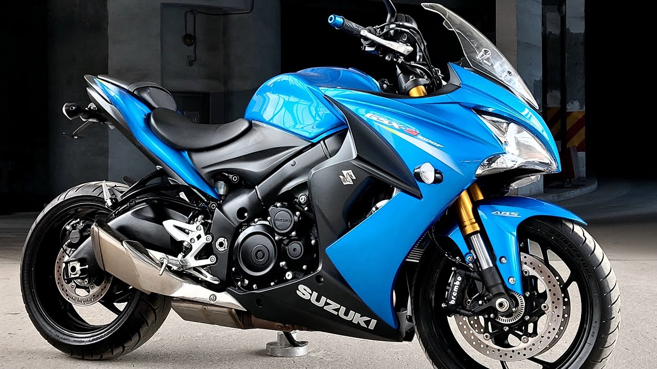 SUZUKI GSX-S1000F - рулится и валит как спорт, но сидеть удобно😆